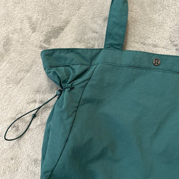 Lululemon Side Cinch 18L Shopping Bag Tote Teal - Picture 2 of 7